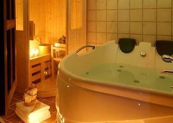 Akritas Ef Zin Villas & Suites Chalkidike Exteriör bild
